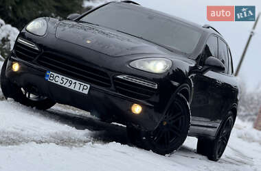 Внедорожник / Кроссовер Porsche Cayenne 2012 в Самборе