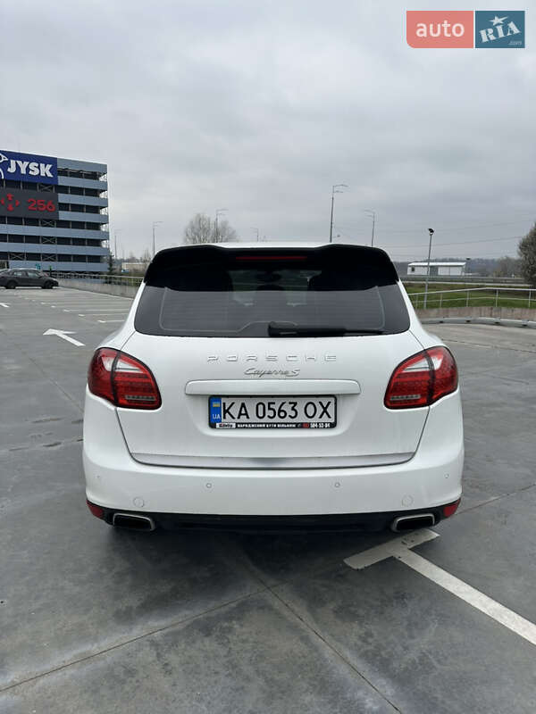 Внедорожник / Кроссовер Porsche Cayenne 2013 в Киеве фото 5 Внедорожник / Кроссовер Porsche Cayenne 2013 в Киеве