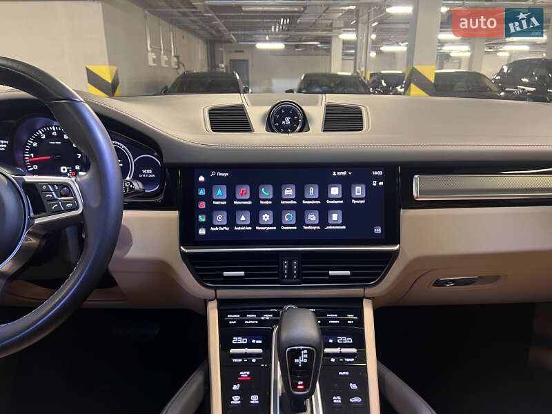 Позашляховик / Кросовер Porsche Cayenne 2021 в Києві