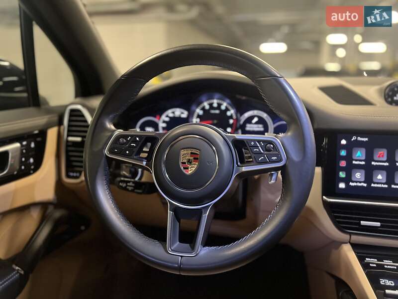 Позашляховик / Кросовер Porsche Cayenne 2021 в Києві