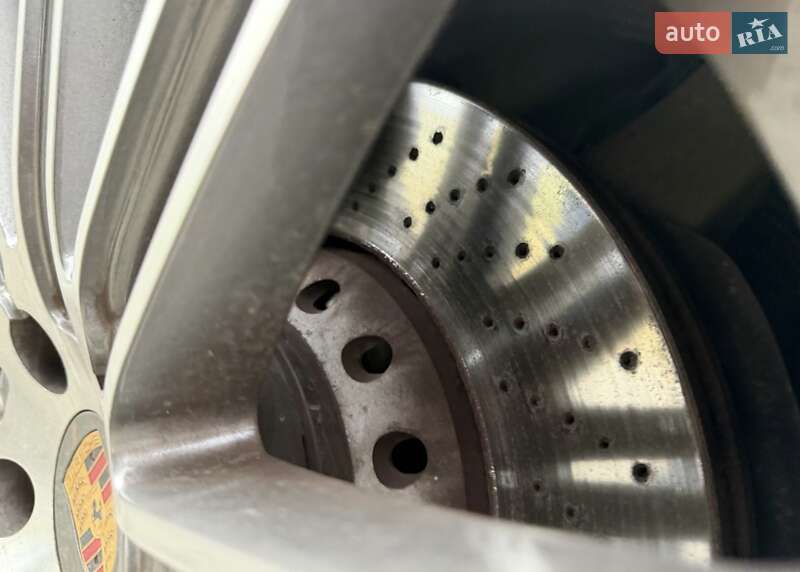 Позашляховик / Кросовер Porsche Cayenne 2012 в Києві