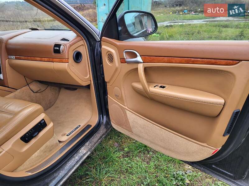 Позашляховик / Кросовер Porsche Cayenne 2005 в Ясногородці фото 11 Позашляховик / Кросовер Porsche Cayenne 2005 в Ясногородці