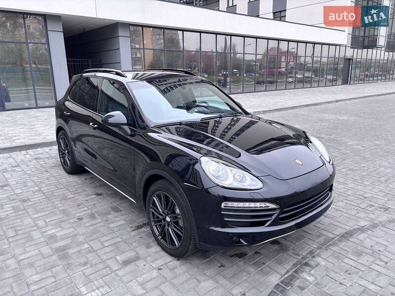 Позашляховик / Кросовер Porsche Cayenne 2011 в Дніпрі