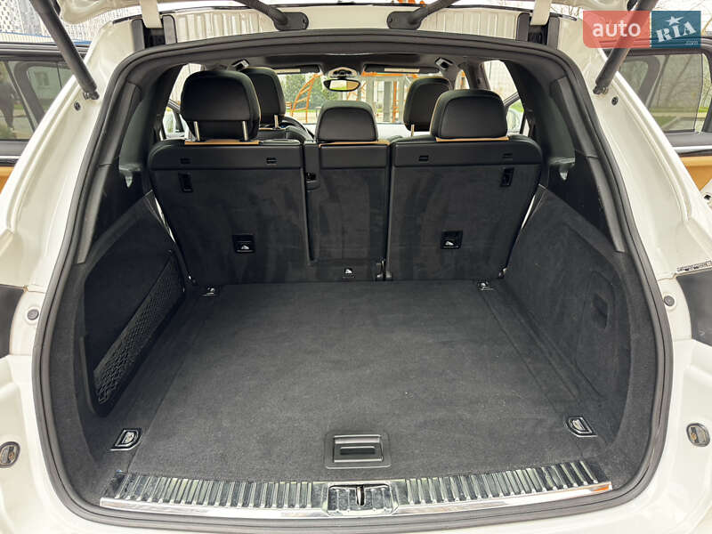 Внедорожник / Кроссовер Porsche Cayenne 2017 в Киеве