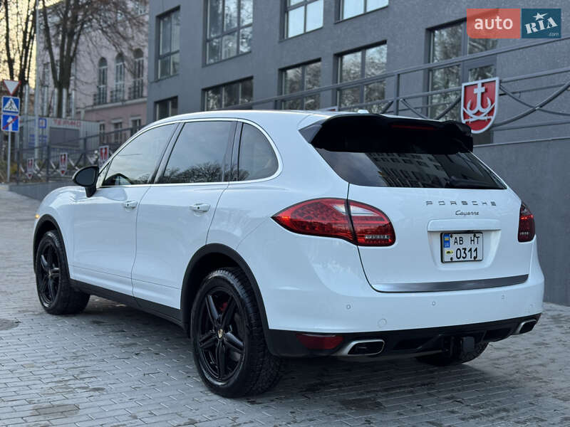 Позашляховик / Кросовер Porsche Cayenne 2014 в Вінниці