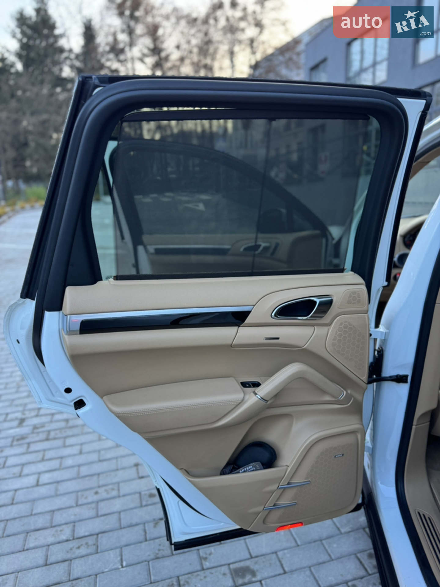 2014 Porsche Cayenne - мініатюра 25