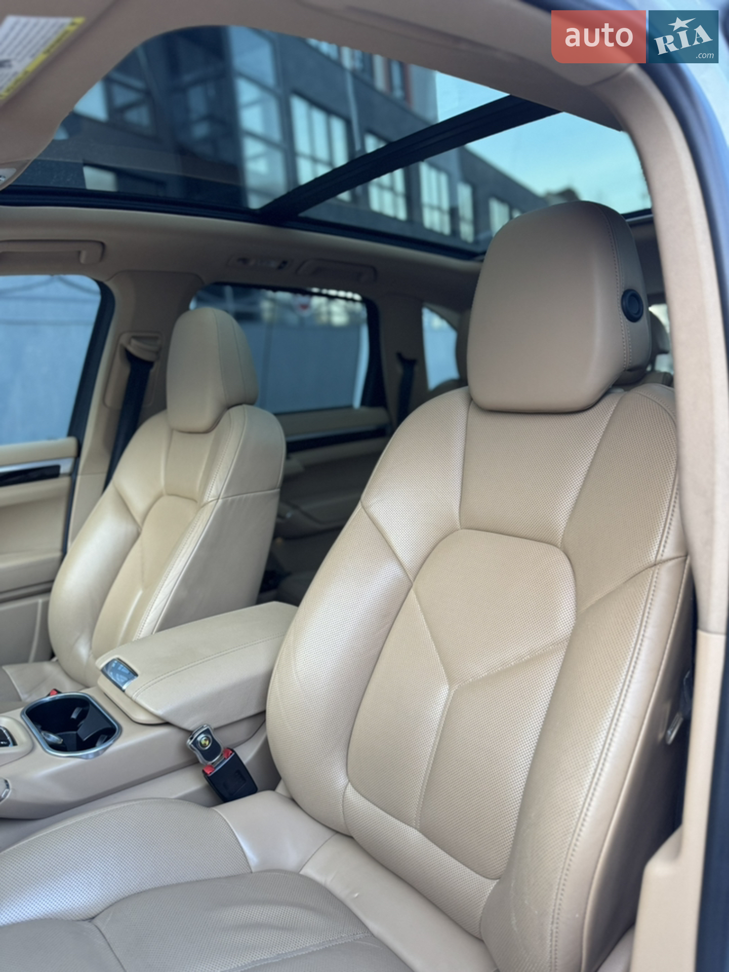 2014 Porsche Cayenne - мініатюра 31