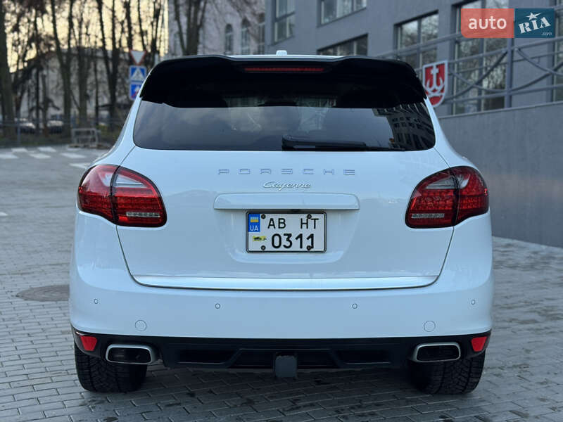 Позашляховик / Кросовер Porsche Cayenne 2014 в Вінниці