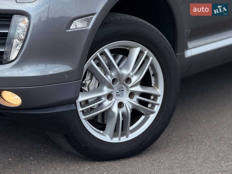 Внедорожник / Кроссовер Porsche Cayenne 2008 в Кривом Роге