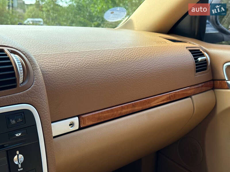 Внедорожник / Кроссовер Porsche Cayenne 2008 в Кривом Роге