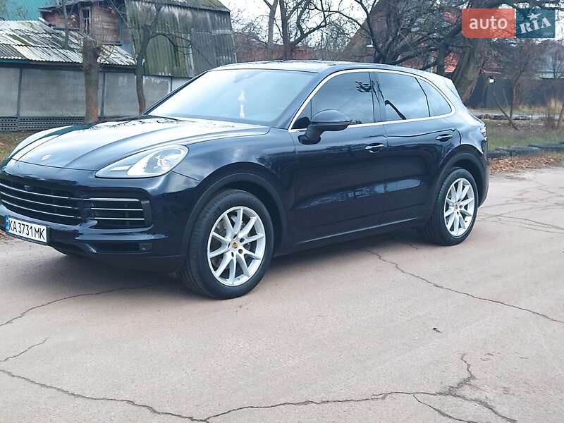 Позашляховик / Кросовер Porsche Cayenne 2018 в Чернігові