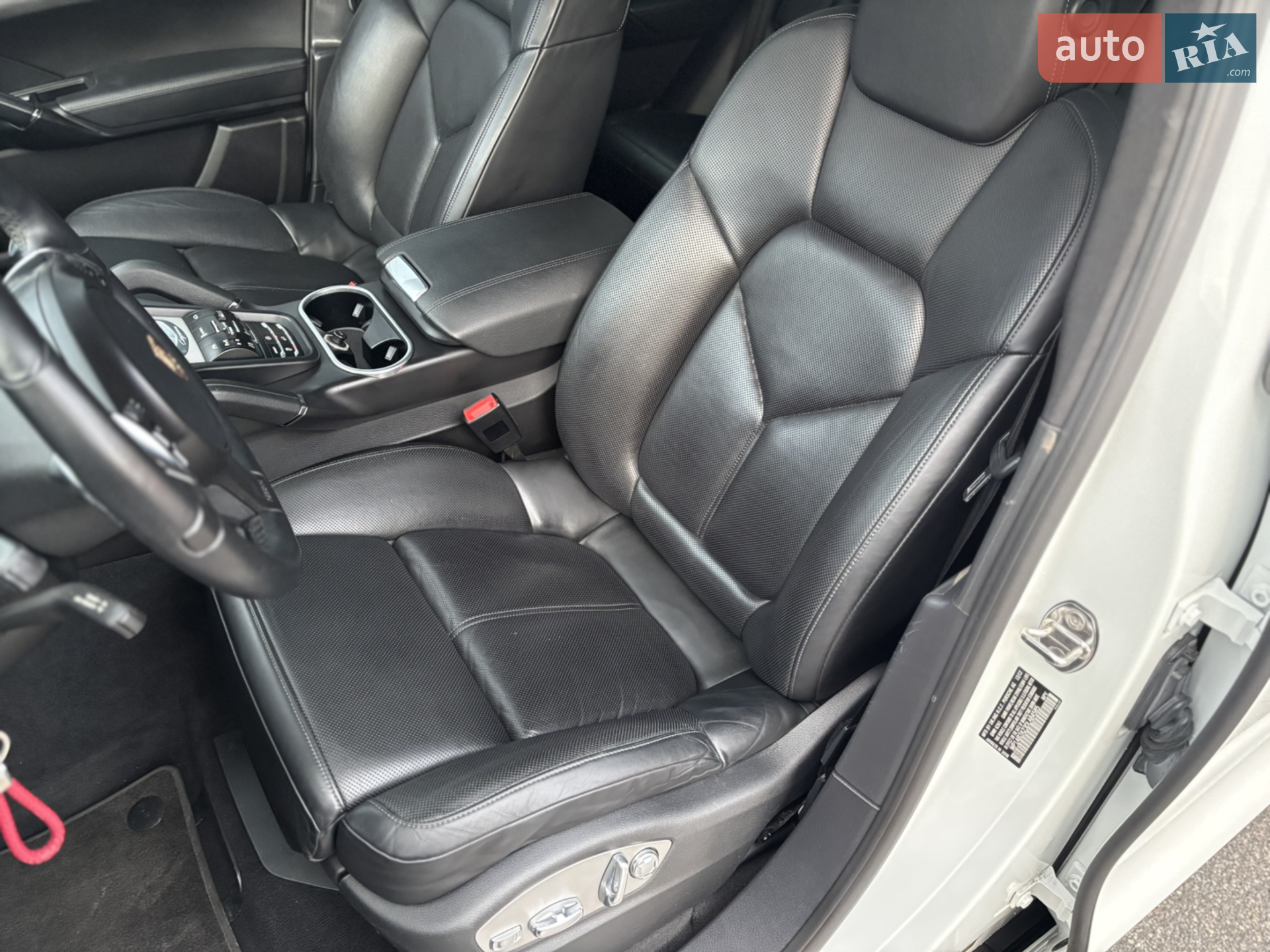 2013 Porsche Cayenne - мініатюра 10