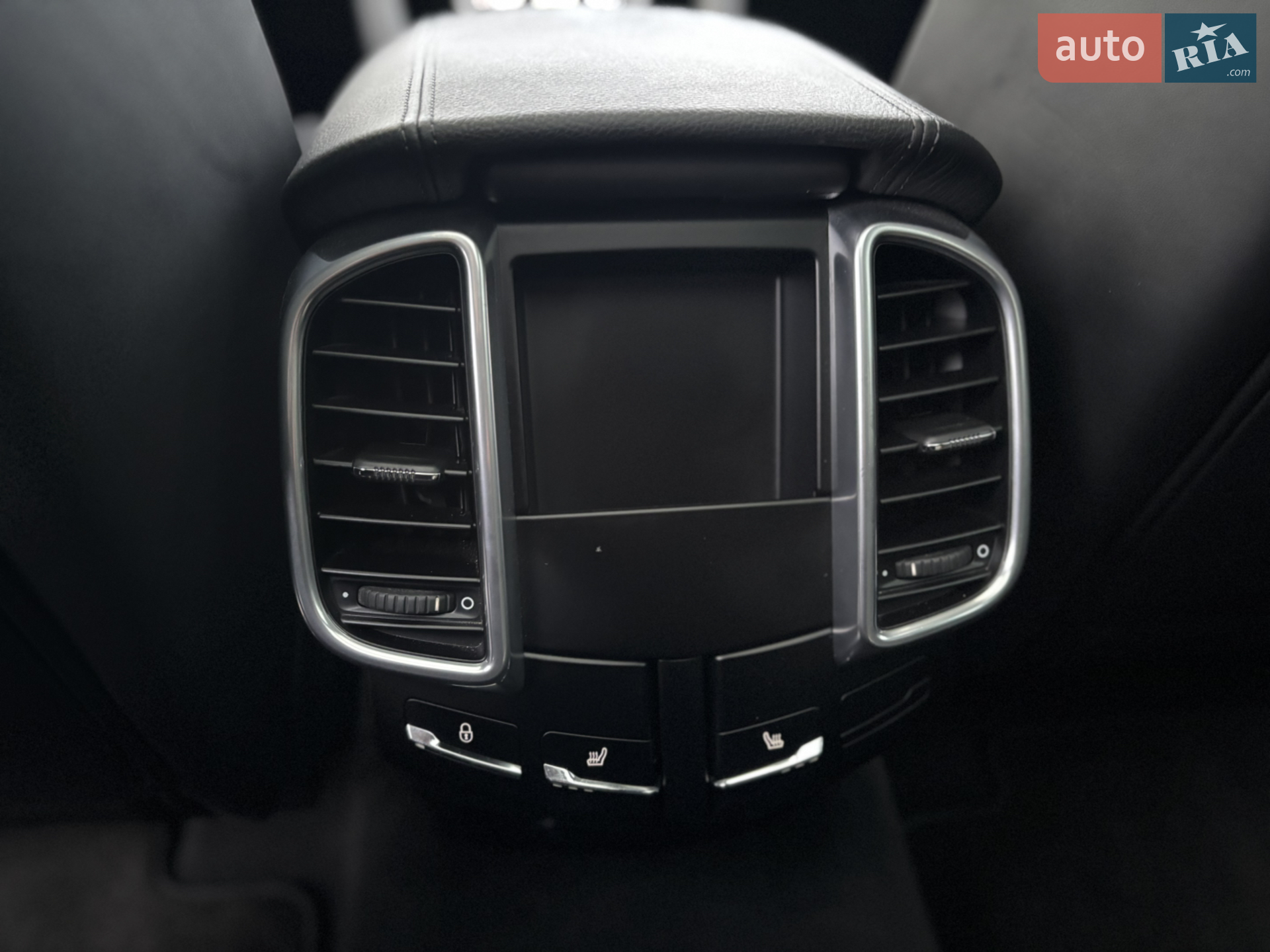2013 Porsche Cayenne - мініатюра 20