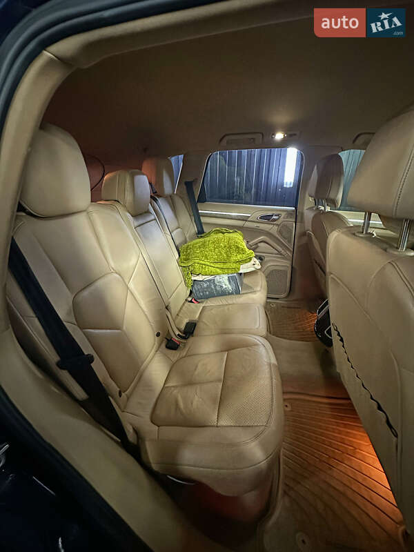 Позашляховик / Кросовер Porsche Cayenne 2012 в Києві фото 26 Позашляховик / Кросовер Porsche Cayenne 2012 в Києві