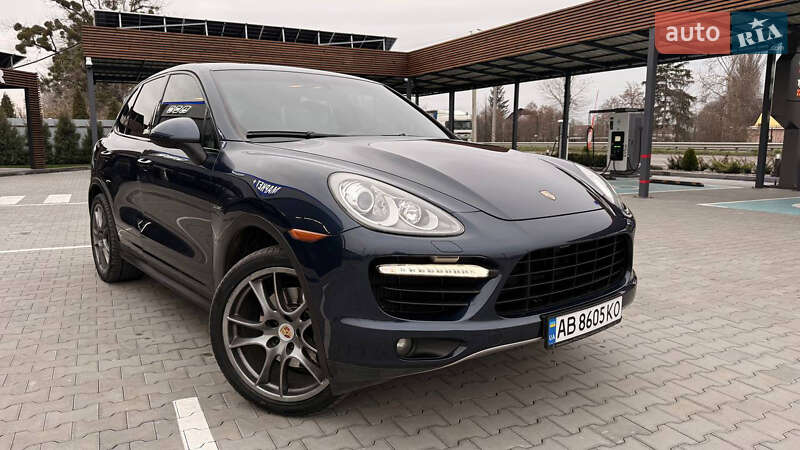 Porsche Cayenne 2012 Porsche Cayenne 2012
