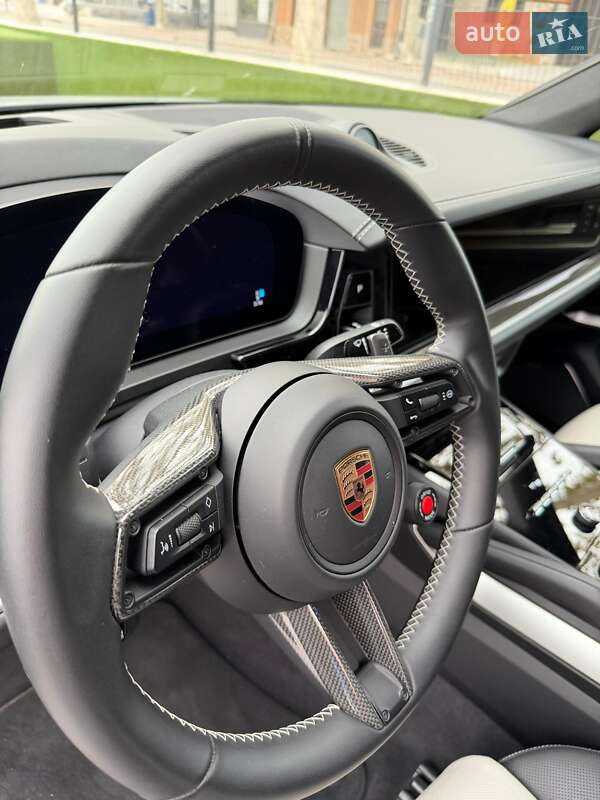 Внедорожник / Кроссовер Porsche Cayenne 2025 в Киеве фото 21 Внедорожник / Кроссовер Porsche Cayenne 2025 в Киеве