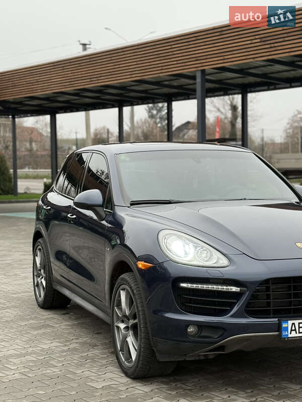 Позашляховик / Кросовер Porsche Cayenne 2012 в Вінниці