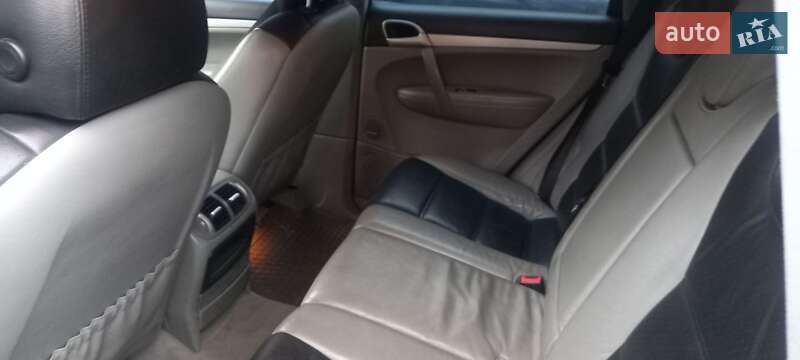 Внедорожник / Кроссовер Porsche Cayenne 2006 в Днепре