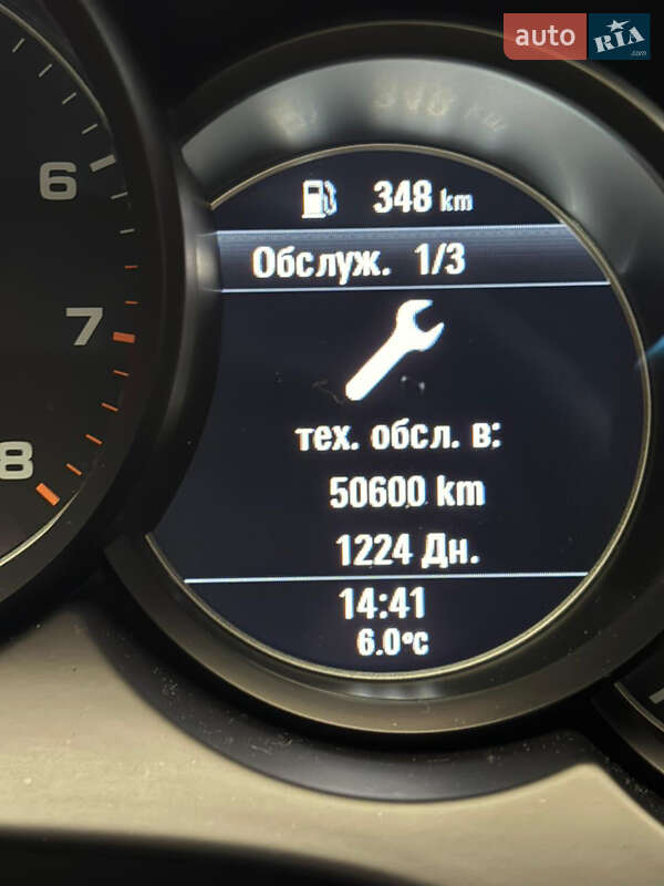 Внедорожник / Кроссовер Porsche Cayenne 2016 в Днепре