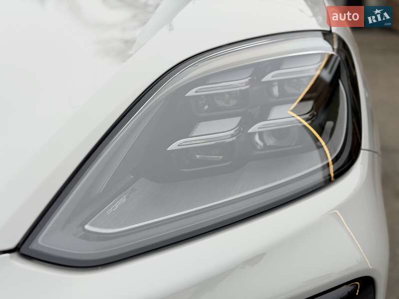 Позашляховик / Кросовер Porsche Cayenne 2024 в Києві