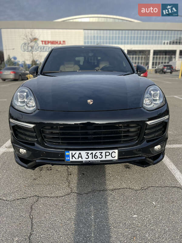 Внедорожник / Кроссовер Porsche Cayenne 2016 в Броварах фото 5 Внедорожник / Кроссовер Porsche Cayenne 2016 в Броварах