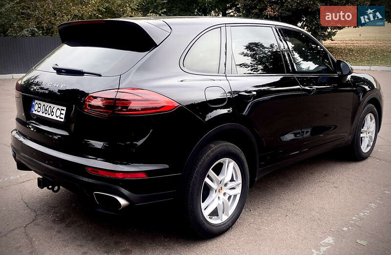 Внедорожник / Кроссовер Porsche Cayenne 2016 в Киеве фото 46 Внедорожник / Кроссовер Porsche Cayenne 2016 в Киеве