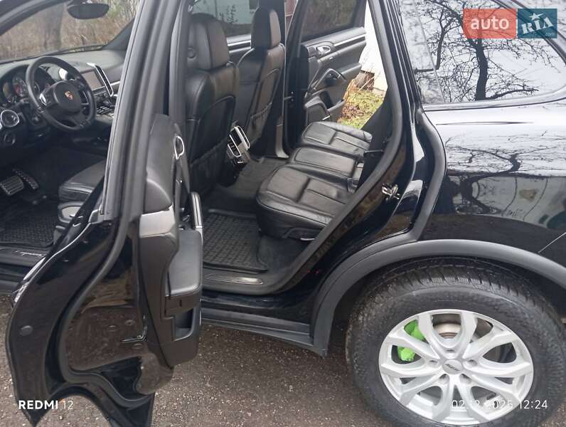Внедорожник / Кроссовер Porsche Cayenne 2011 в Львове фото 39 Внедорожник / Кроссовер Porsche Cayenne 2011 в Львове