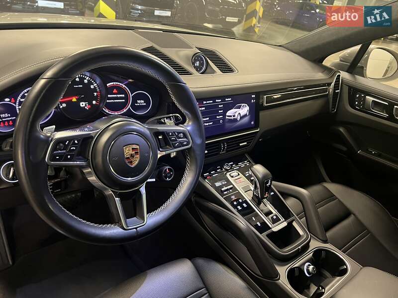 Внедорожник / Кроссовер Porsche Cayenne 2022 в Киеве фото 26 Внедорожник / Кроссовер Porsche Cayenne 2022 в Киеве
