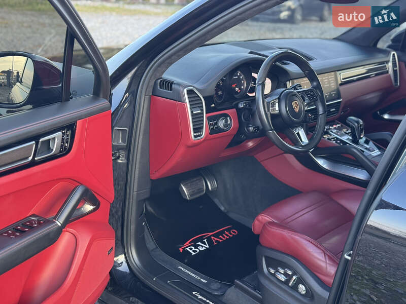 Внедорожник / Кроссовер Porsche Cayenne 2019 в Бродах фото 21 Внедорожник / Кроссовер Porsche Cayenne 2019 в Бродах