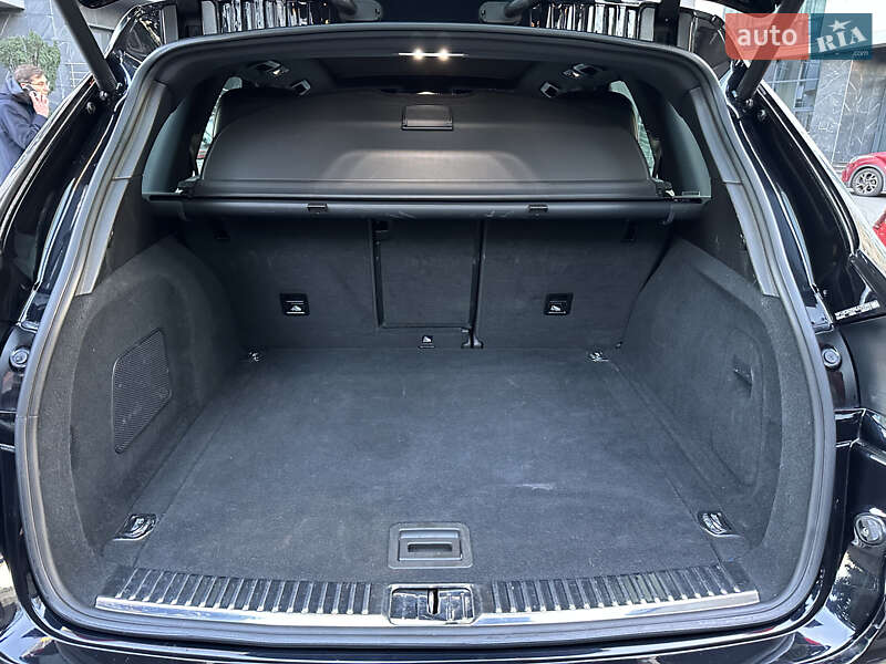 Внедорожник / Кроссовер Porsche Cayenne 2017 в Киеве фото 9 Внедорожник / Кроссовер Porsche Cayenne 2017 в Киеве