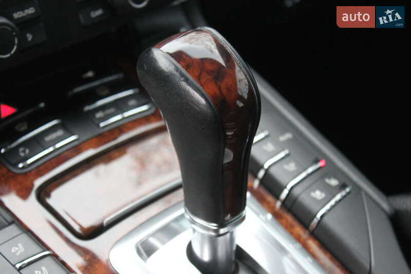 Внедорожник / Кроссовер Porsche Cayenne 2011 в Днепре фото 44 Внедорожник / Кроссовер Porsche Cayenne 2011 в Днепре