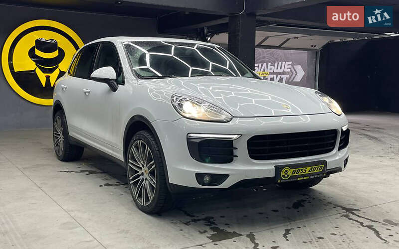 Porsche Cayenne 2015