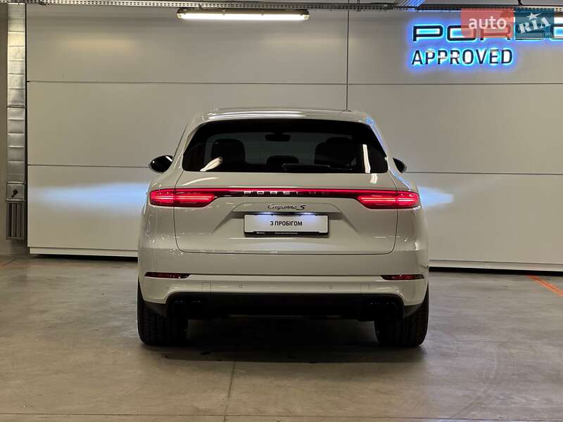 Внедорожник / Кроссовер Porsche Cayenne 2019 в Киеве