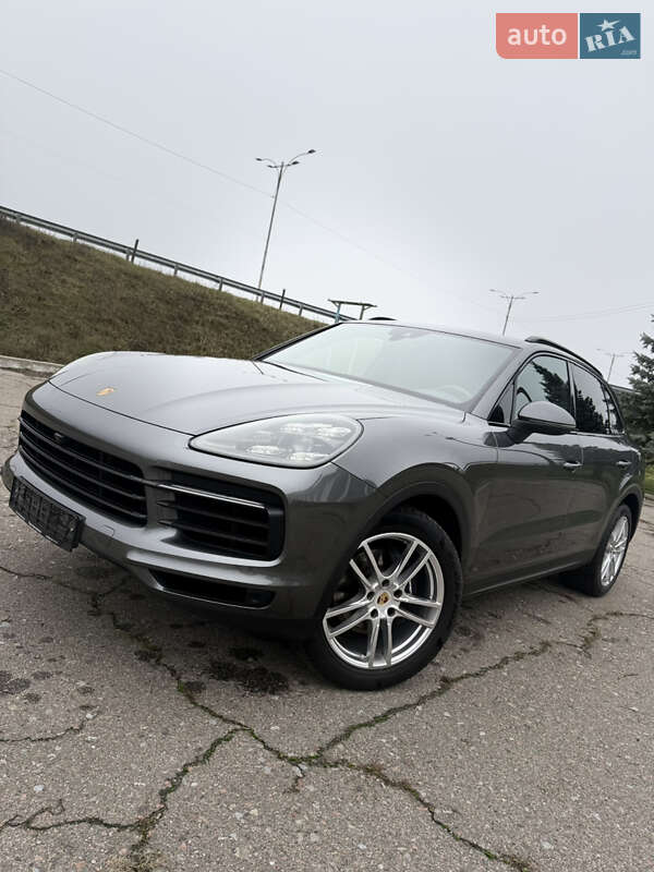 Внедорожник / Кроссовер Porsche Cayenne 2018 в Благовещенском фото 4 Внедорожник / Кроссовер Porsche Cayenne 2018 в Благовещенском