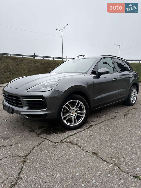 Внедорожник / Кроссовер Porsche Cayenne 2018 в Благовещенском фото 13 Внедорожник / Кроссовер Porsche Cayenne 2018 в Благовещенском