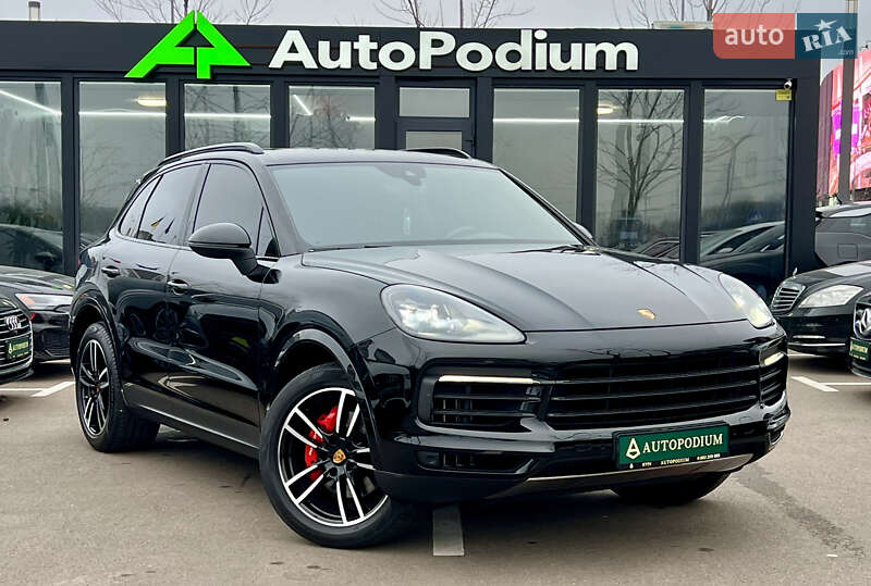 Внедорожник / Кроссовер Porsche Cayenne 2018 в Киеве фото 12 Внедорожник / Кроссовер Porsche Cayenne 2018 в Киеве