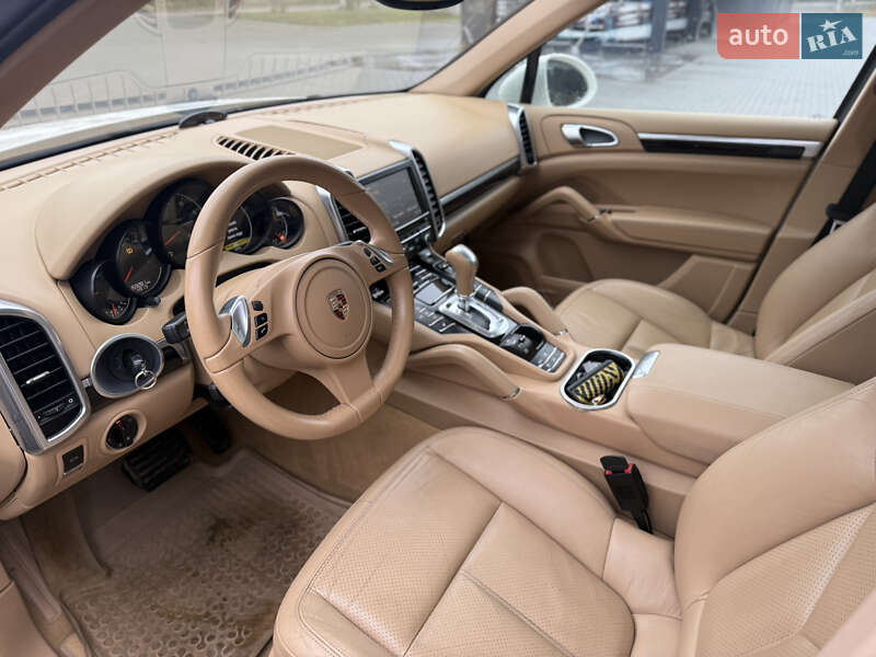 Позашляховик / Кросовер Porsche Cayenne 2011 в Трускавці фото 13 Позашляховик / Кросовер Porsche Cayenne 2011 в Трускавці