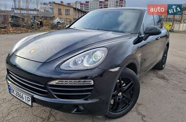 Внедорожник / Кроссовер Porsche Cayenne 2013 в Ровно