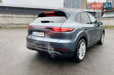 Внедорожник / Кроссовер Porsche Cayenne 2018 в Киеве
