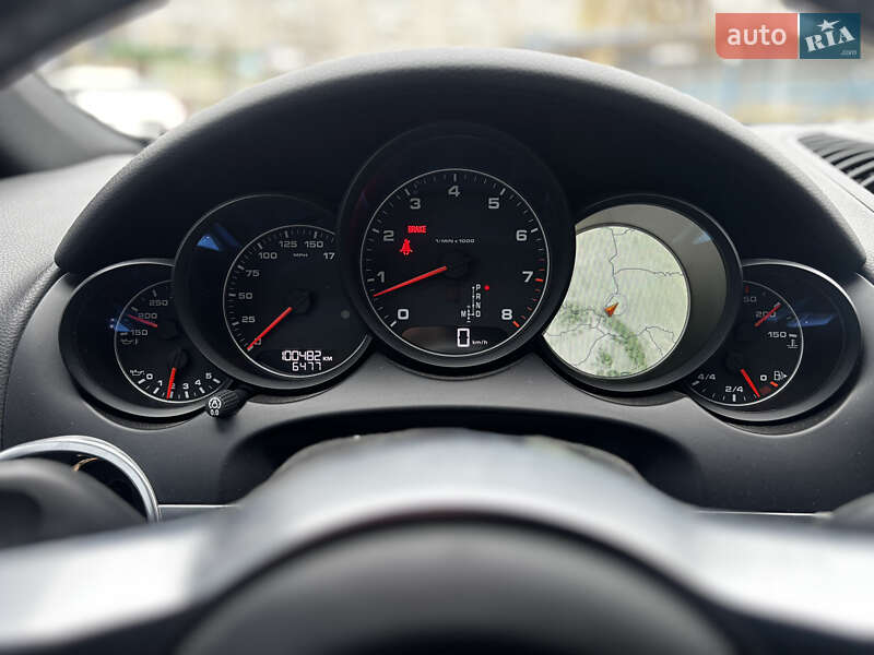 Внедорожник / Кроссовер Porsche Cayenne 2016 в Львове фото 16 Внедорожник / Кроссовер Porsche Cayenne 2016 в Львове