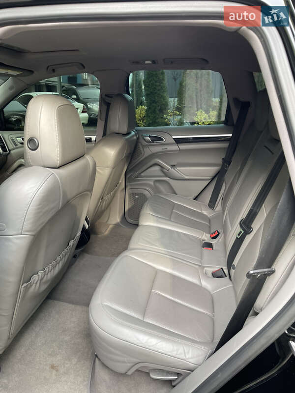 Внедорожник / Кроссовер Porsche Cayenne 2013 в Днепре фото 19 Внедорожник / Кроссовер Porsche Cayenne 2013 в Днепре