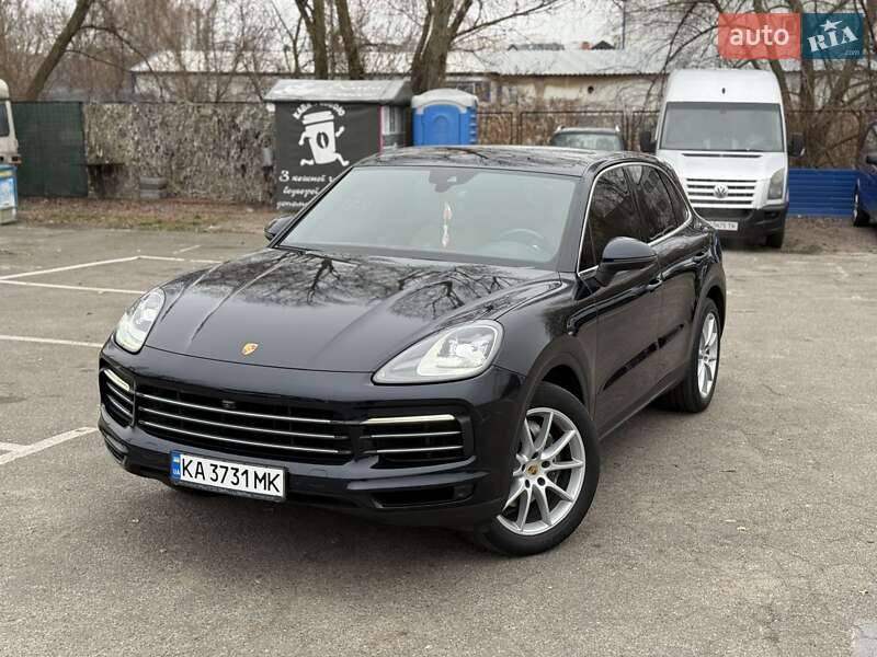 Внедорожник / Кроссовер Porsche Cayenne 2018 в Киеве фото 4 Внедорожник / Кроссовер Porsche Cayenne 2018 в Киеве