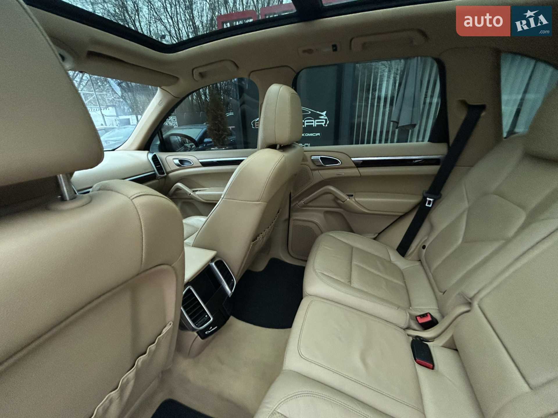2010 Porsche Cayenne - мініатюра 26