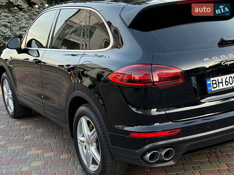 Внедорожник / Кроссовер Porsche Cayenne 2015 в Одессе фото 6 Внедорожник / Кроссовер Porsche Cayenne 2015 в Одессе