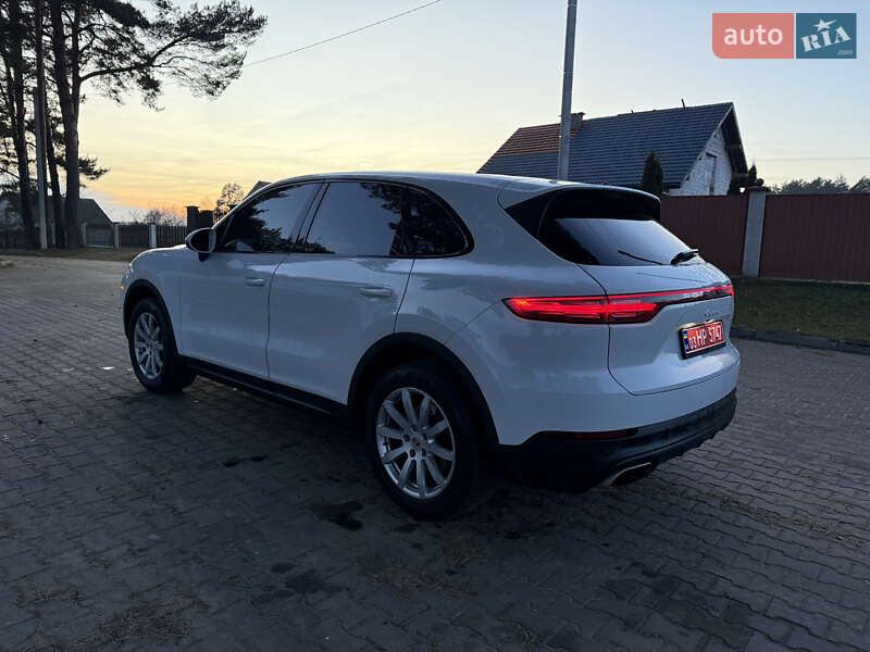 Внедорожник / Кроссовер Porsche Cayenne 2019 в Львове фото 6 Внедорожник / Кроссовер Porsche Cayenne 2019 в Львове