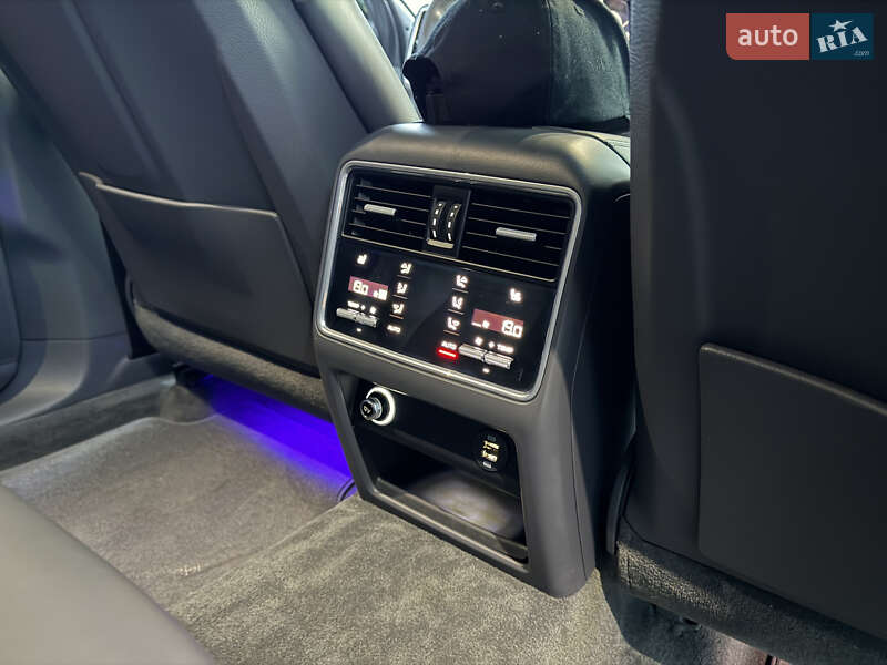 Внедорожник / Кроссовер Porsche Cayenne 2019 в Львове фото 14 Внедорожник / Кроссовер Porsche Cayenne 2019 в Львове