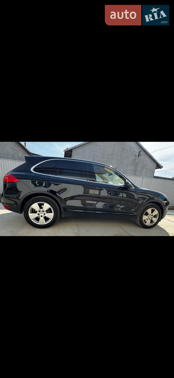 2013 Porsche Cayenne - мініатюра 31