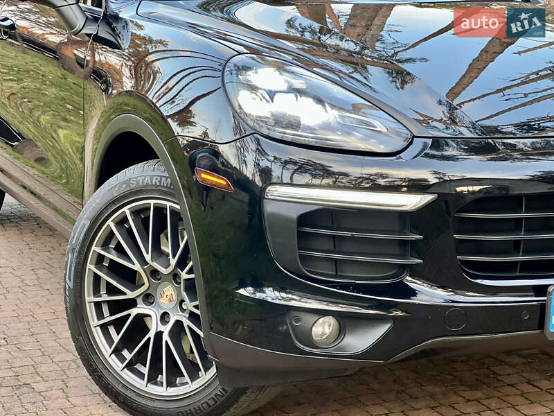 Внедорожник / Кроссовер Porsche Cayenne 2015 в Киеве фото 7 Внедорожник / Кроссовер Porsche Cayenne 2015 в Киеве