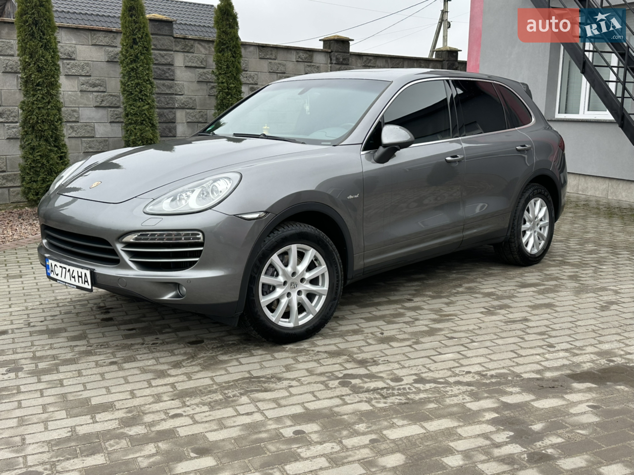 2012 Porsche Cayenne - мініатюра 23