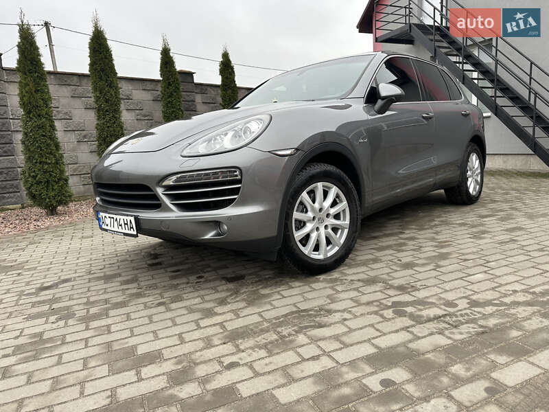 Внедорожник / Кроссовер Porsche Cayenne 2012 в Луцке фото 16 Внедорожник / Кроссовер Porsche Cayenne 2012 в Луцке